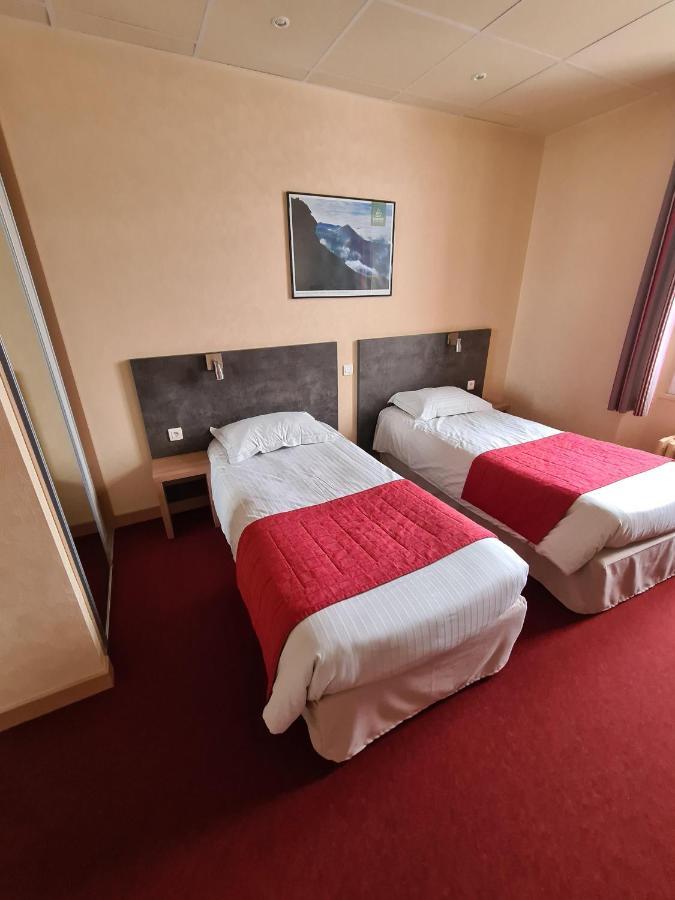 מורה Hostellerie Du Cantal מראה חיצוני תמונה